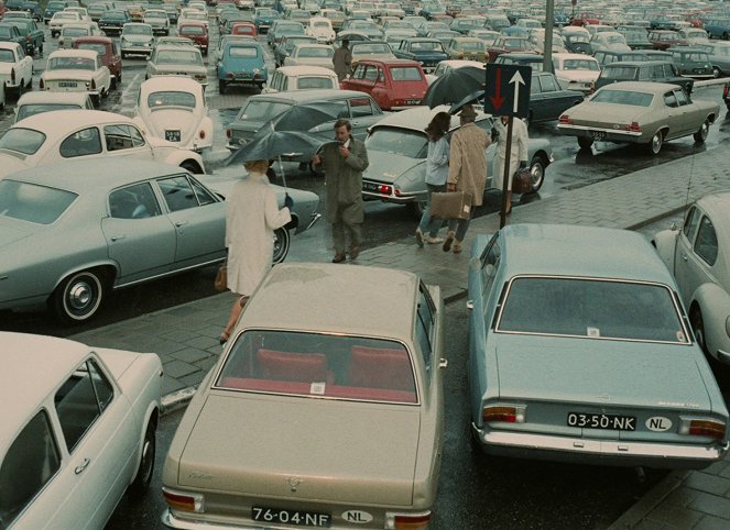 Pan Hulot wśród samochodów - Z filmu