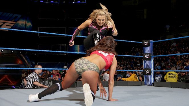 WWE SmackDown LIVE! - Photos - Natalie Neidhart