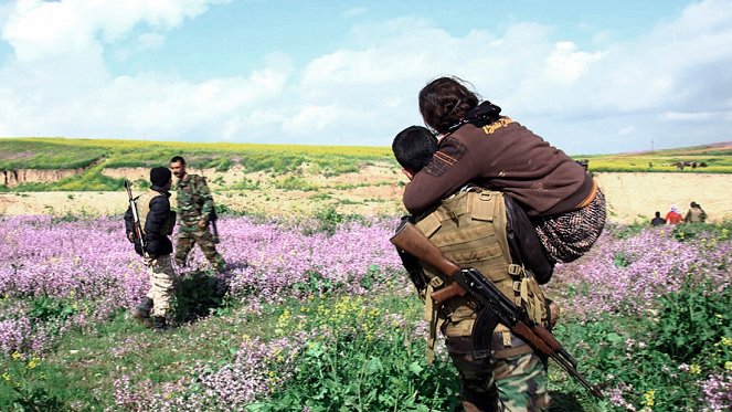 Frontline - Season 33 - Pako Isisin orjuudesta - Kuvat elokuvasta