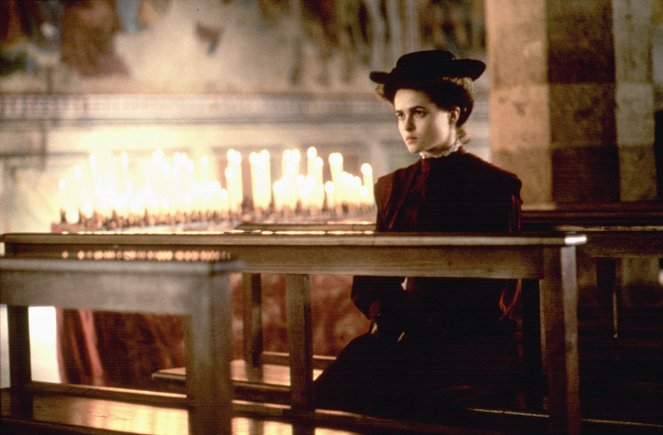 Ahol angyal se jár - Filmfotók - Helena Bonham Carter