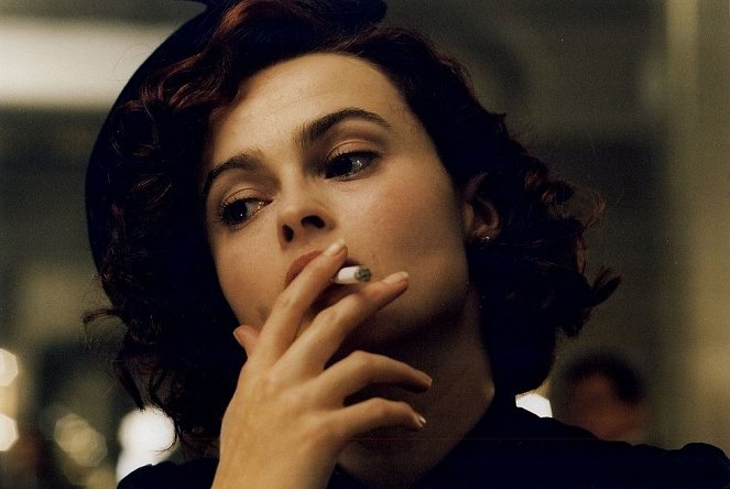 Rozpolcená srdce - Z filmu - Helena Bonham Carter