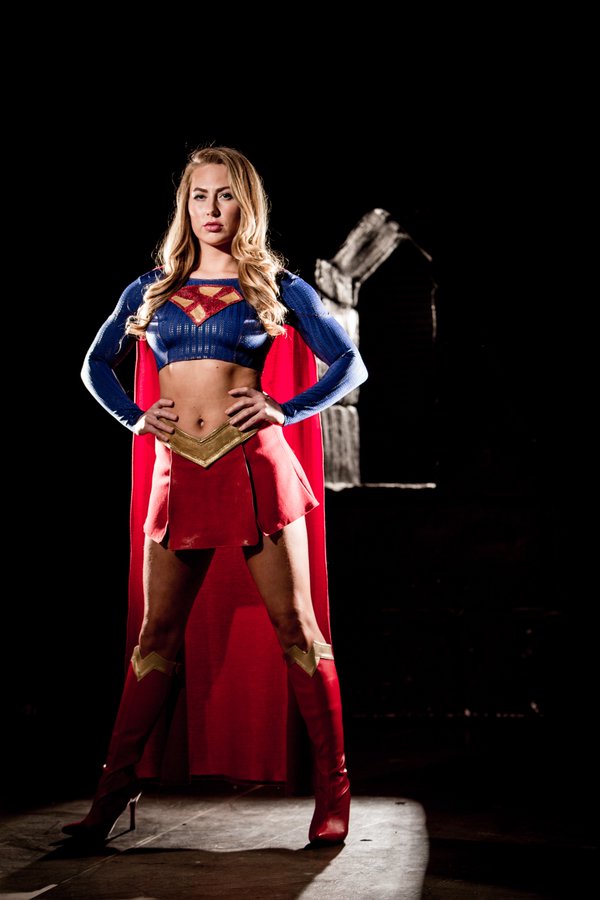Supergirl XXX: An Axel Braun Parody - Werbefoto