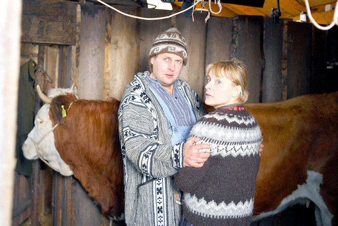 Der Bulle von Tölz - Die Leonhardifahrer - Photos - Steffen Münster, Isabel Tuengerthal