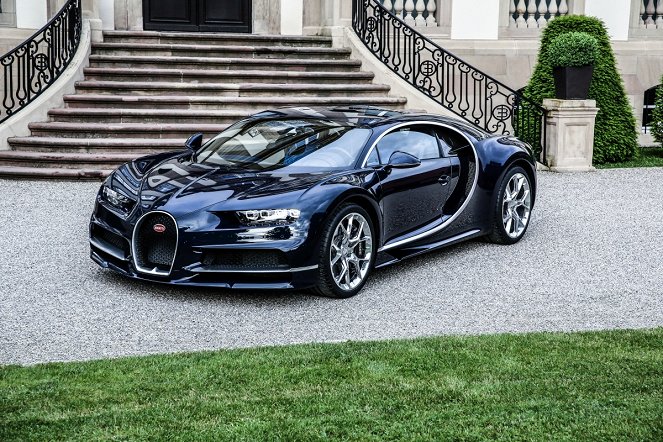Bugatti Chiron: Super Car Build - De la película