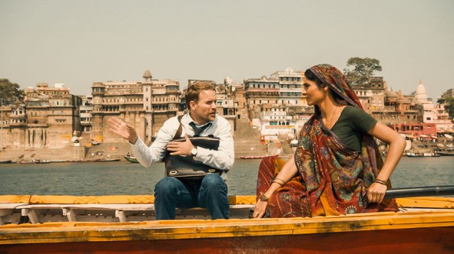 Fluss des Lebens - Geboren am Ganges - Van film - Janek Rieke, Pegah Ferydoni
