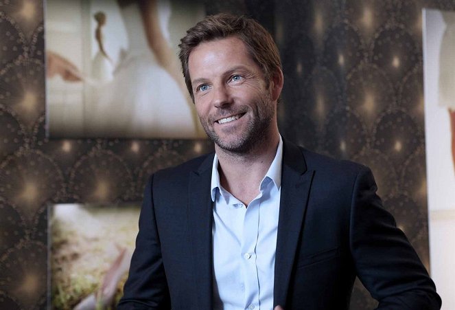 L'Embarras du choix - Van film - Jamie Bamber