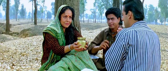 Karan Arjun - Do filme - Rakhee Gulzar, Shahrukh Khan