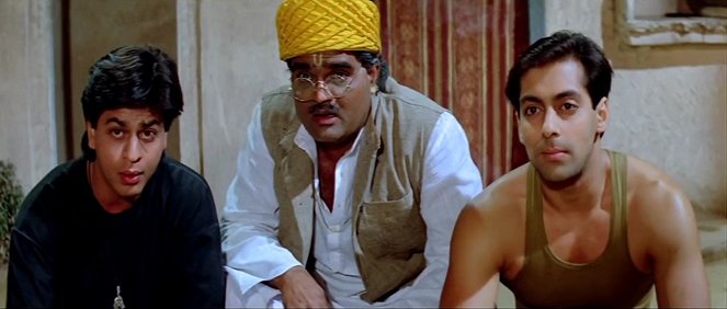 Karan Arjun - Kuvat elokuvasta - Shahrukh Khan, Ashok Saraf, Salman Khan
