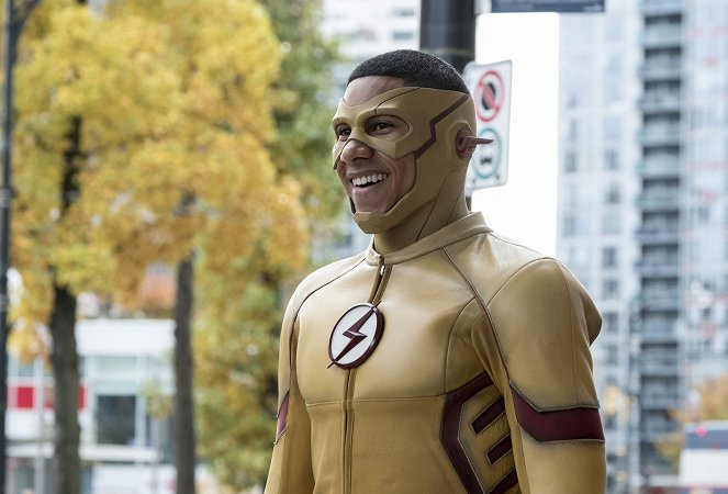 The Flash - Borrowing Problems from the Future - Van film - Keiynan Lonsdale