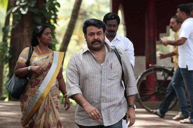 Munthirivallikal Thalirkkumbol - Do filme - Mohanlal