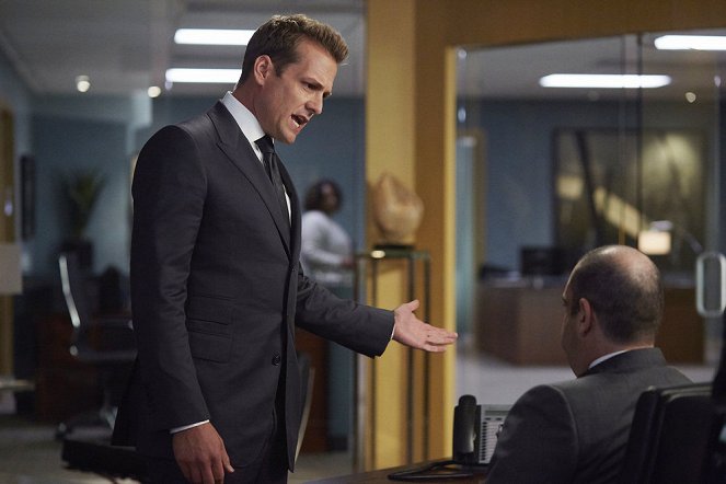 Suits - She's Gone - Photos - Gabriel Macht