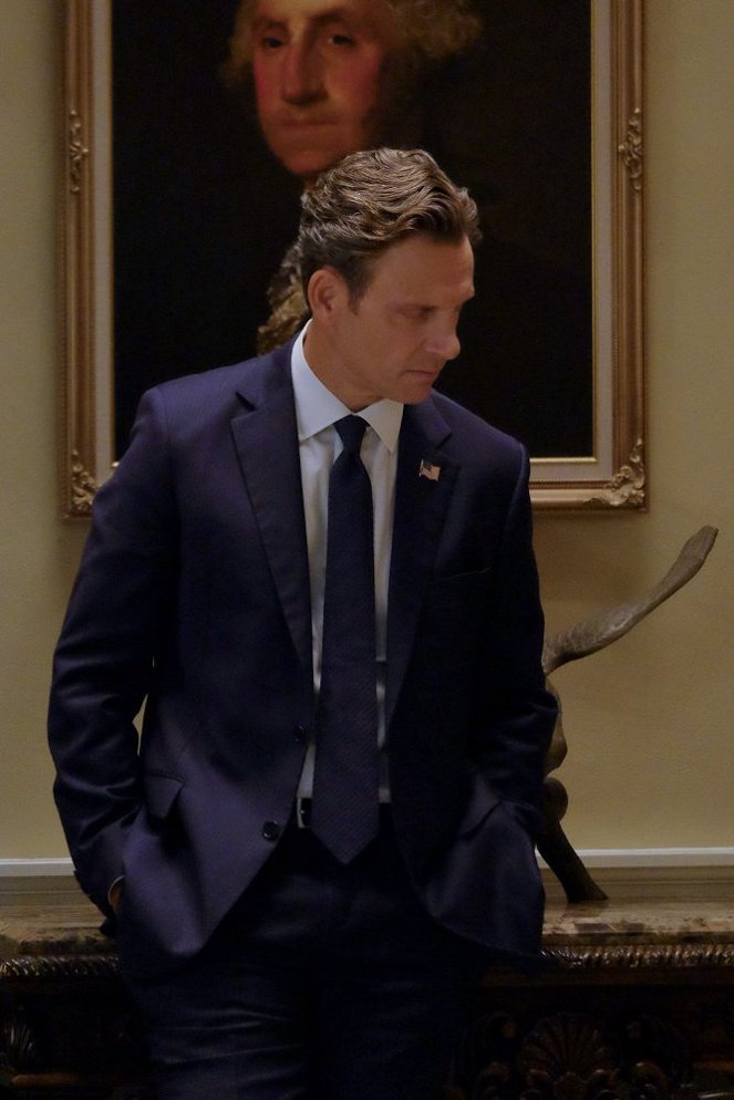 Scandal - Season 6 - Survival of the Fittest - Photos - Tony Goldwyn