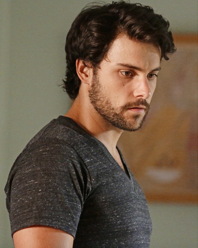 How to Get Away with Murder - We're Bad People - Photos - Jack Falahee