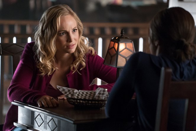 The Vampire Diaries - Nostalgia's a Bitch - Photos - Candice King