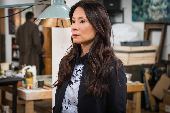 Elementary - The Adventure of the Nutmeg Concoction - Film - Lucy Liu