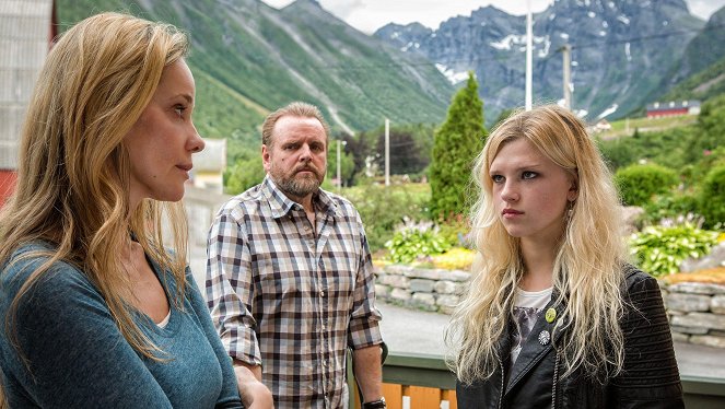 Liebe am Fjord - Das Alter der Erde - Z filmu - Ann-Kathrin Kramer, Felix Vörtler, Sinje Irslinger