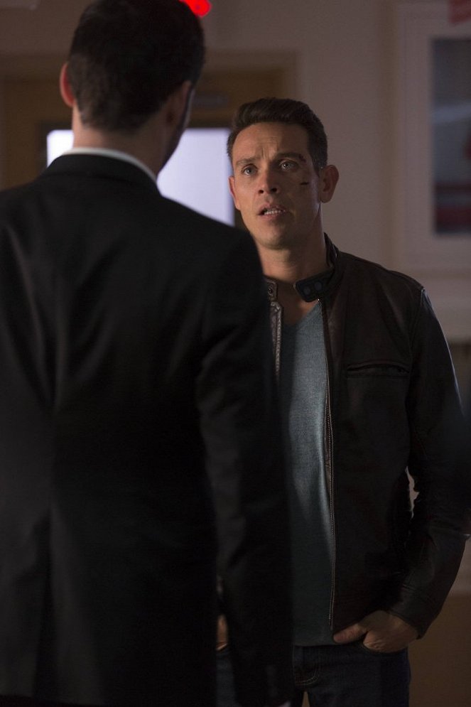 Lucifer - A Good Day to Die - Photos - Kevin Alejandro