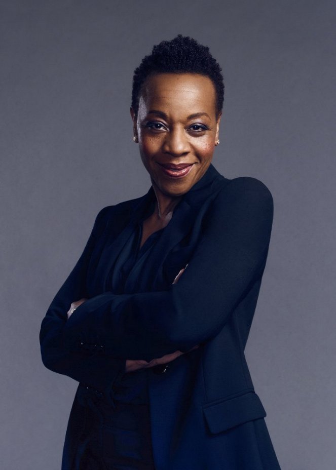 Training Day - Promoción - Marianne Jean-Baptiste