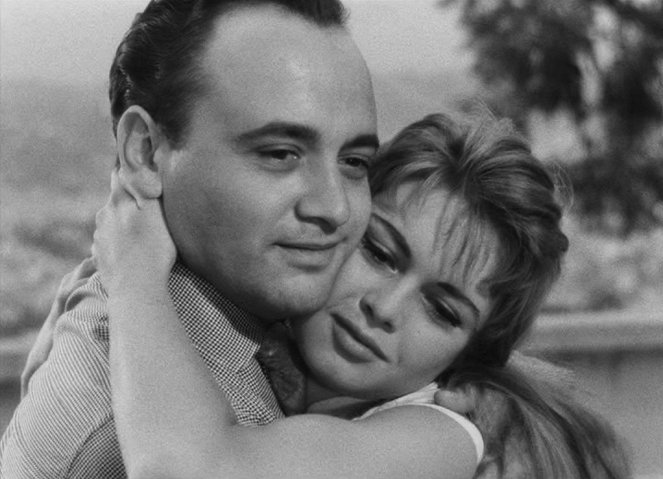 Rakkauden kiihko - Kuvat elokuvasta - Raymond Pellegrin, Brigitte Bardot