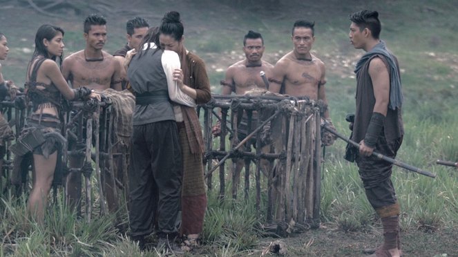 Siam Yuth: The Dawn of the Kingdom - Z filmu