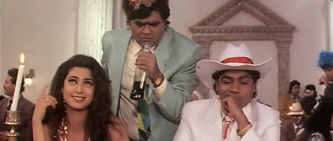 Yes Boss - De la película - Juhi Chawla, Ashok Saraf, Johny Lever