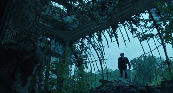 Osobliwy dom pani Peregrine - Z filmu - Asa Butterfield