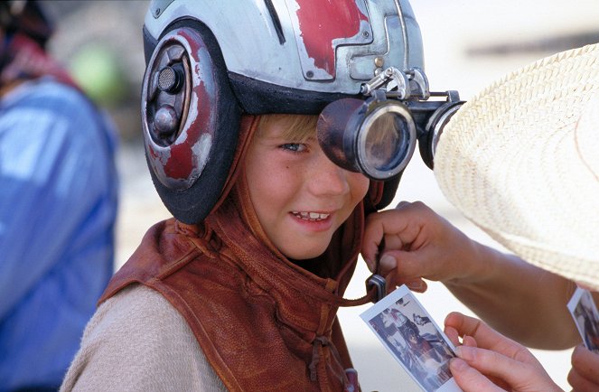 Star Wars: Baljós árnyak - Forgatási fotók - Jake Lloyd