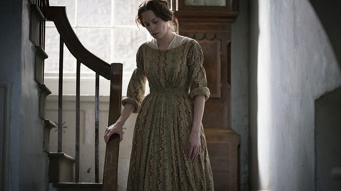 To Walk Invisible: The Bronte Sisters - Do filme - Chloe Pirrie