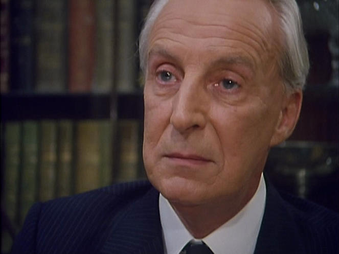 To Play the King - Van film - Ian Richardson