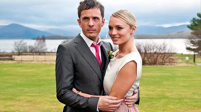 How Not to Live Your Life - Season 2 - Don and the Wedding - Photos - Dan Clark, Laura Haddock