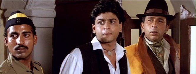 Chamatkar - Z filmu - Shahrukh Khan, Naseeruddin Shah