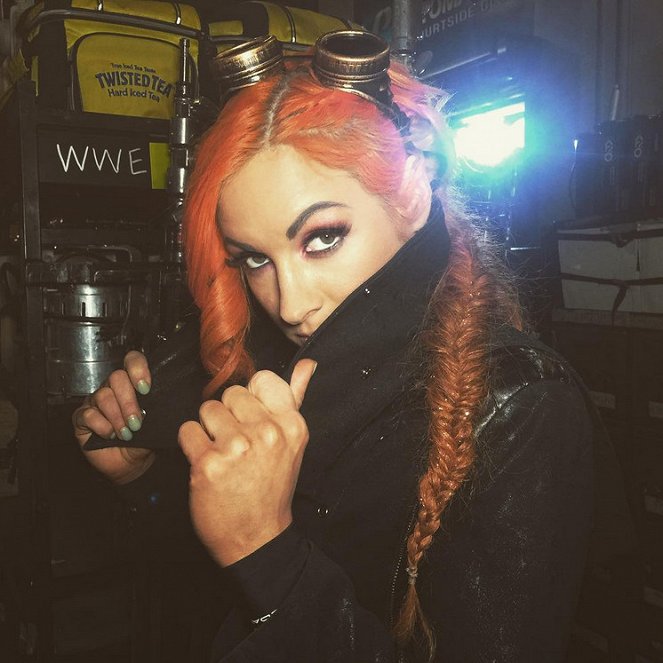 WWE Elimination Chamber - Tournage - Rebecca Quin