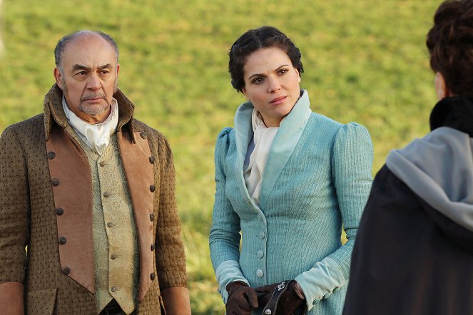Once Upon A Time - Es war einmal... - The Stable Boy - Filmfotos - Tony Perez, Lana Parrilla