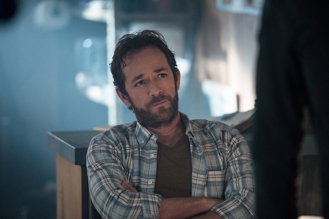 Riverdale - Chapter Four: The Last Picture Show - Photos - Luke Perry
