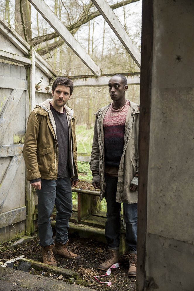 Humans - Episode 2 - Kuvat elokuvasta - Colin Morgan, Ivanno Jeremiah