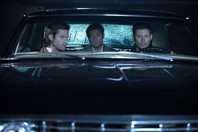 Supernatural - Stuck in the Middle (With You) - Van film - Jared Padalecki, Misha Collins, Jensen Ackles