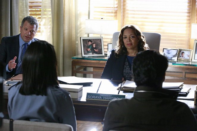 How to Get Away with Murder - Not Everything's About Annalise - Photos - Luna Lauren Velez