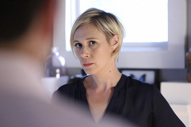 How to Get Away with Murder - Not Everything's About Annalise - Van film - Liza Weil