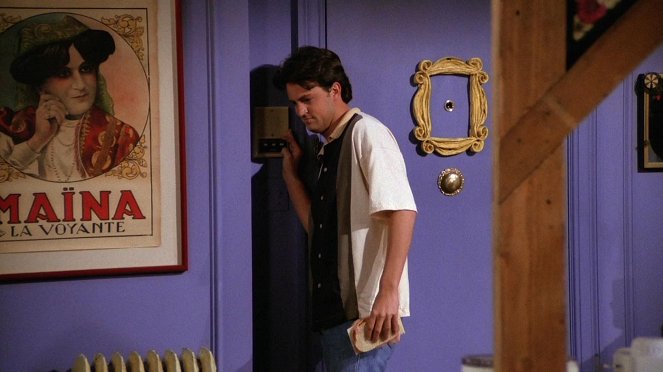 Friends - Season 1 - The One Where Monica Gets a Roommate - Photos - Matthew Perry