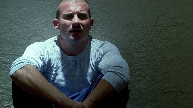 Prison Break - Cell Test - Photos - Dominic Purcell