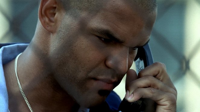 Prison Break: Útek z väzenia - Skúška s mobilom - Z filmu - Amaury Nolasco