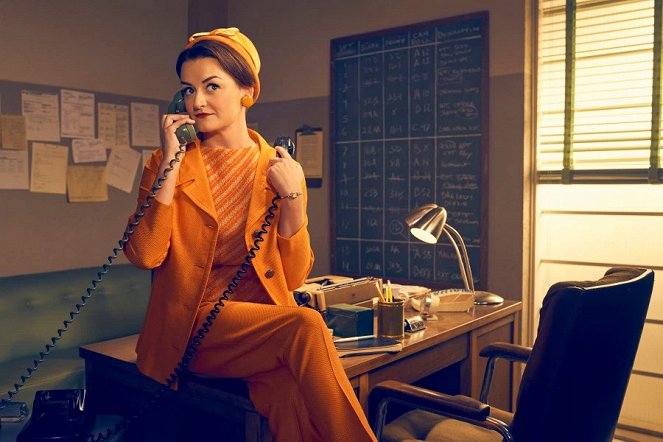 Feud - Bette and Joan - Promoción - Alison Wright