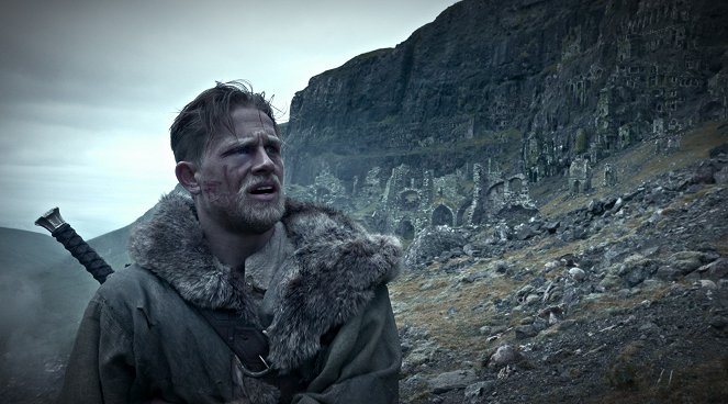 King Arthur: Legend Of The Sword - Filmfotos - Charlie Hunnam