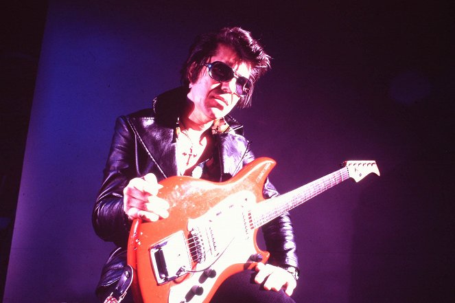 Rumble: The Indians Who Rocked The World - De filmes - Link Wray