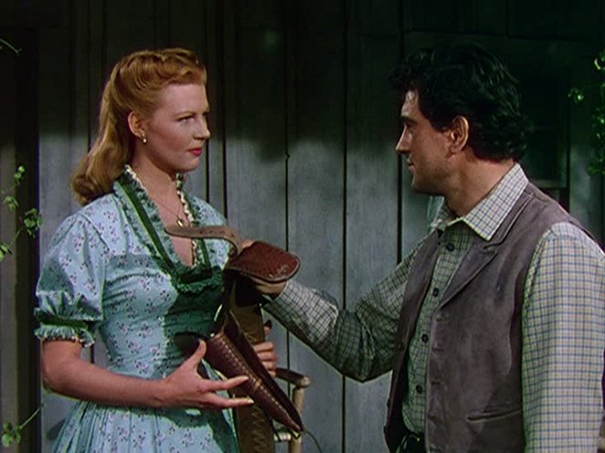 The Lawless Breed - Do filme - Mary Castle, Rock Hudson