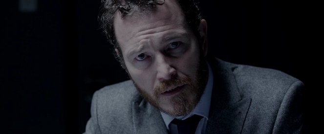 Don't Knock Twice - Do filme - Nick Moran