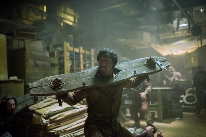 Into the Badlands - Chapter VII: Tiger Pushes Mountain - Photos - Daniel Wu Yin-cho
