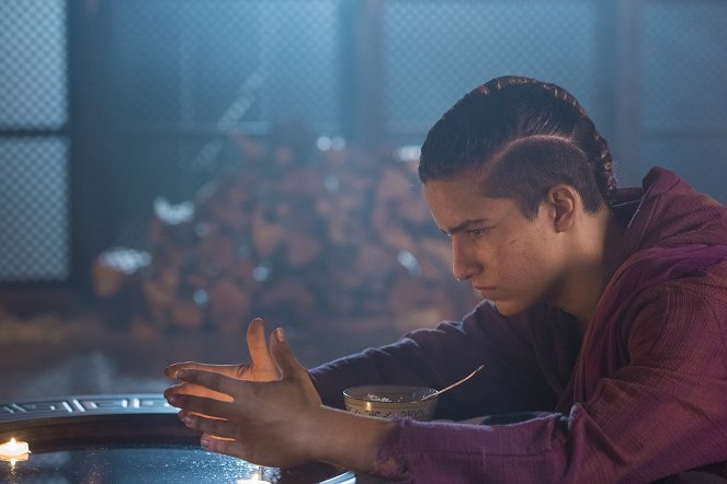 Into the Badlands - Chapter VII: Tiger Pushes Mountain - Van film - Aramis Knight