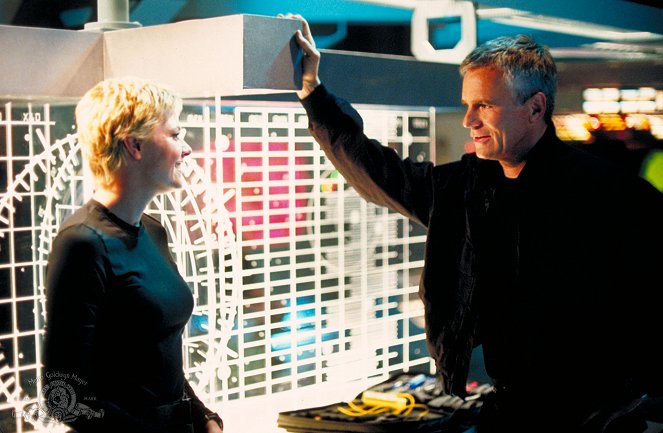 Stargate SG-1 - Unnatural Selection - Photos - Amanda Tapping, Richard Dean Anderson