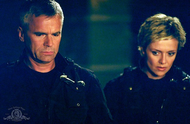 Stargate SG-1 - Unnatural Selection - Film - Richard Dean Anderson, Amanda Tapping